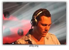 tiesto.jpg